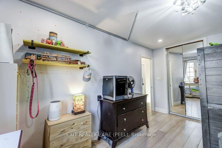 Photo 29 at 2516 Woburn Crescent, WO West, Oakville