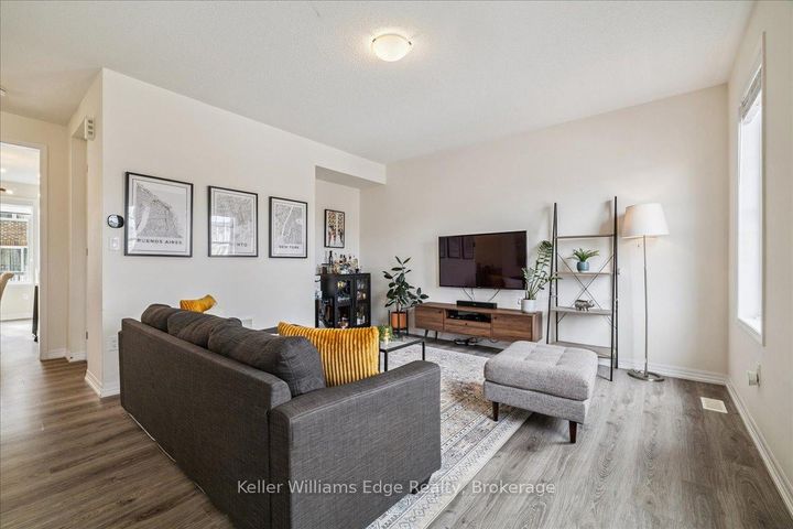 Photo 11 at 244 Harold Dent Trail, GO Glenorchy, Oakville