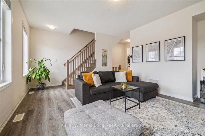 Photo 13 at 244 Harold Dent Trail, GO Glenorchy, Oakville