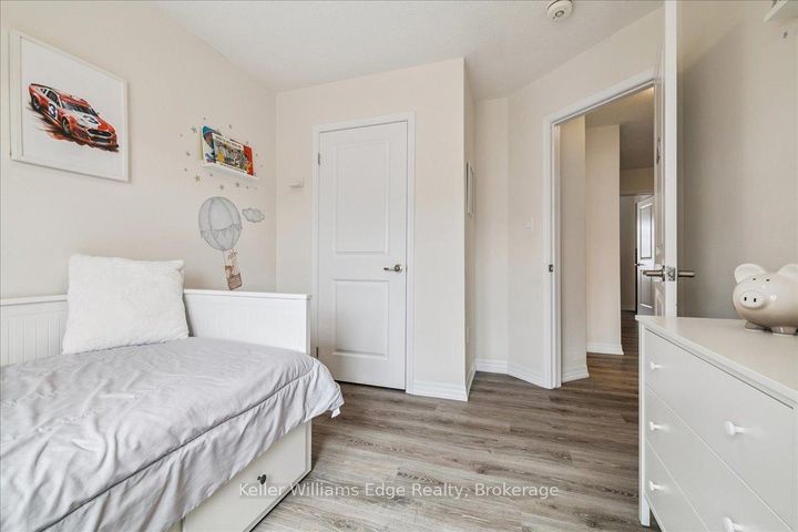 Photo 33 at 244 Harold Dent Trail, GO Glenorchy, Oakville