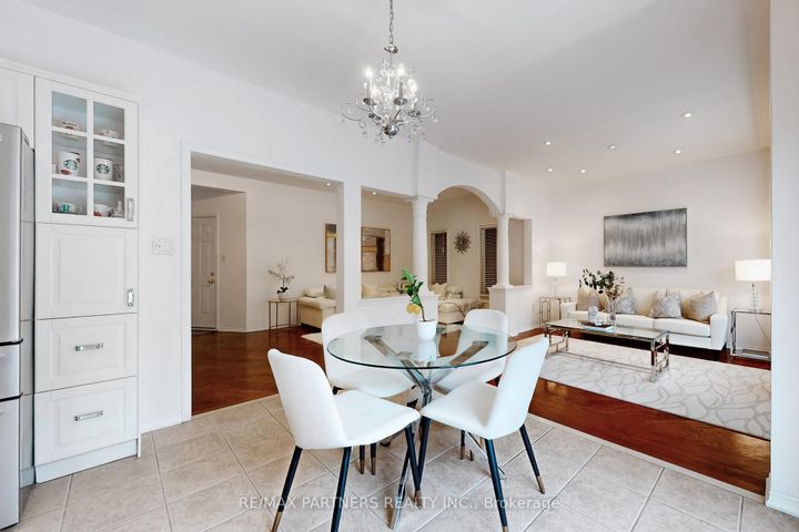 Photo 13 at 79 Carnoustie Crescent, Jefferson, Richmond Hill