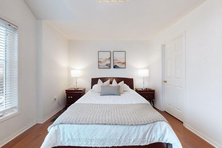 Photo 27 at 79 Carnoustie Crescent, Jefferson, Richmond Hill