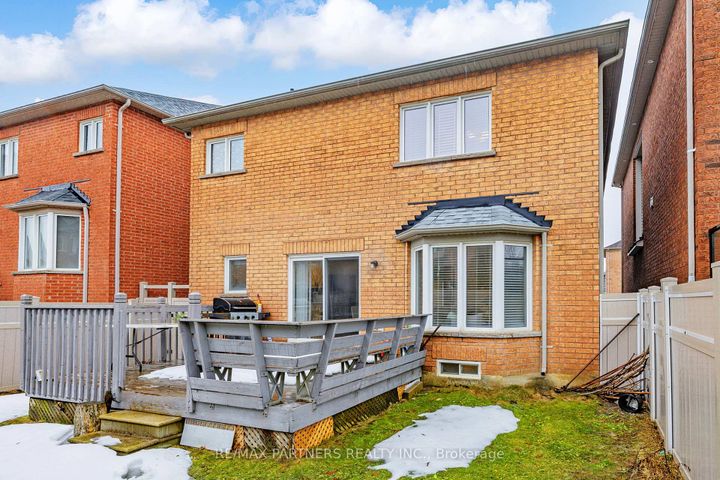 Photo 45 at 79 Carnoustie Crescent, Jefferson, Richmond Hill