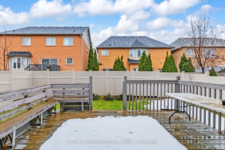 Photo 46 at 79 Carnoustie Crescent, Jefferson, Richmond Hill