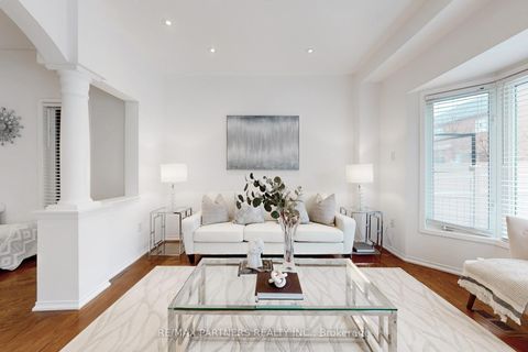 Photo 6 at 79 Carnoustie Crescent, Jefferson, Richmond Hill