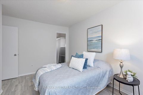 Photo 11 at B11 - 63 Ferris Lane, Cundles East, Barrie