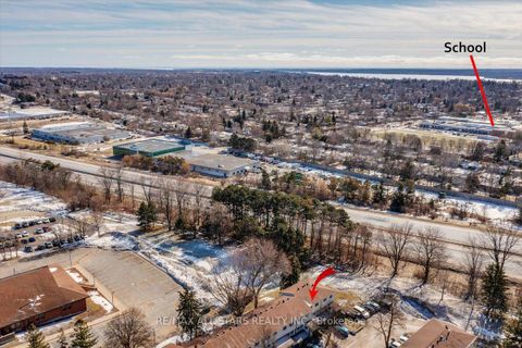 Photo 16 at B11 - 63 Ferris Lane, Cundles East, Barrie