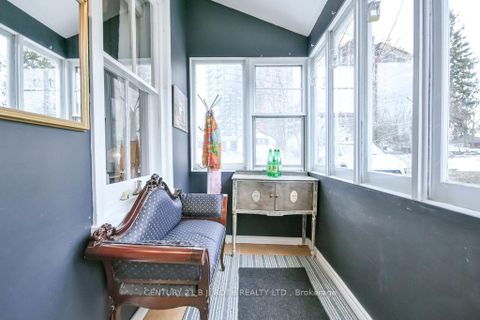 Photo 6 at 39 Grove Street W, City Centre, Barrie