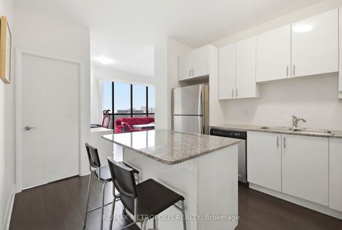 Photo 6 at 704 - 2900 Highway No. 7, Concord, Vaughan