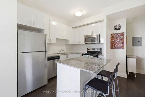 Photo 9 at 704 - 2900 Highway No. 7, Concord, Vaughan