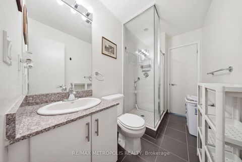 Photo 14 at 704 - 2900 Highway No. 7, Concord, Vaughan