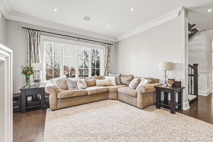 Photo 15 at 476 Patricia Drive, Bayview, Burlington