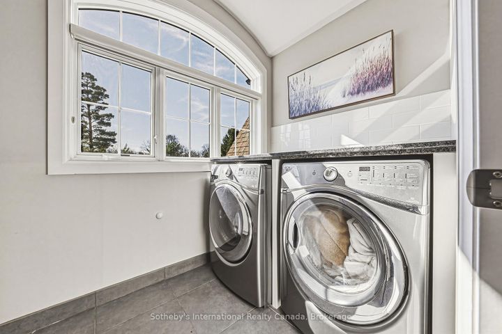 Photo 32 at 476 Patricia Drive, Bayview, Burlington