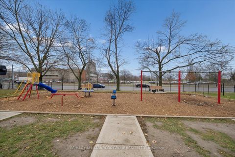 Photo 36 at 103 - 715 Don Mills Road, Flemingdon Park, Toronto