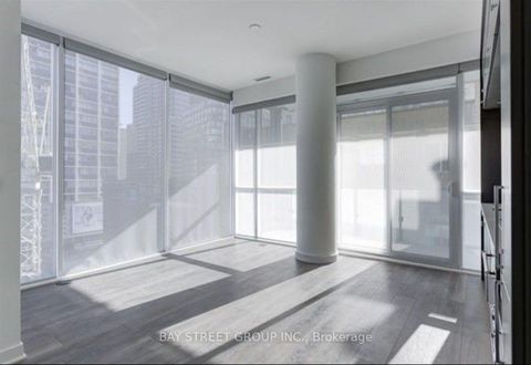 Photo 5 at 410 - 15 Grenville Street, Bay Street Corridor, Toronto