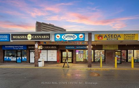 Photo 0 at #7 - 4722 Jane Street, Black Creek, Toronto