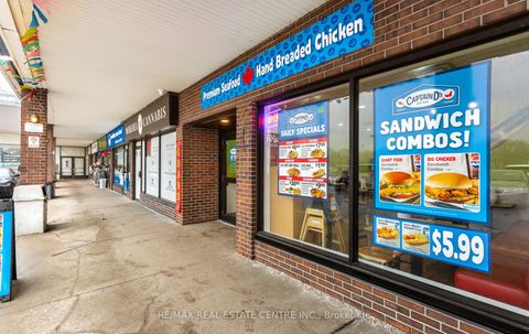 Photo 5 at #7 - 4722 Jane Street, Black Creek, Toronto