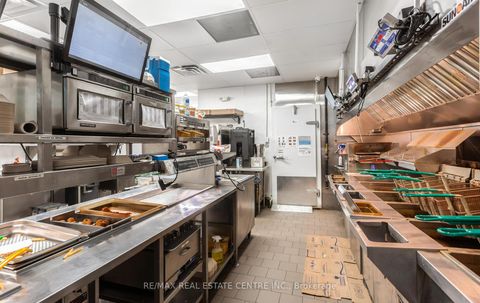 Photo 27 at #7 - 4722 Jane Street, Black Creek, Toronto