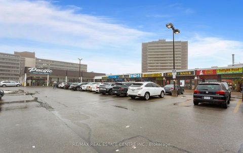 Photo 38 at #7 - 4722 Jane Street, Black Creek, Toronto