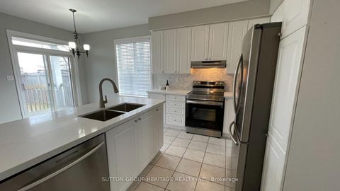 Photo 12 at 57 Kimberly Drive, Brooklin, Whitby