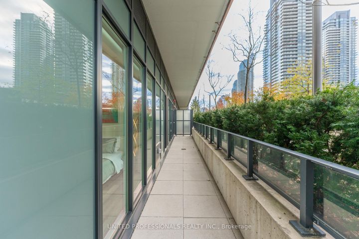 Photo 24 at 527 - 30 Shore Breeze Drive, Mimico, Toronto