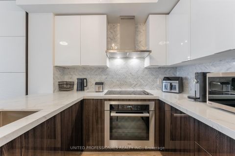Photo 10 at 527 - 30 Shore Breeze Drive, Mimico, Toronto