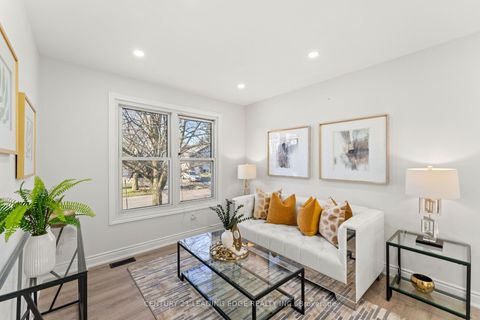 Photo 11 at 1 LOCKHART Gate, Bowmanville, Clarington