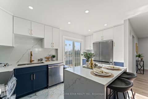 Photo 15 at 1 LOCKHART Gate, Bowmanville, Clarington