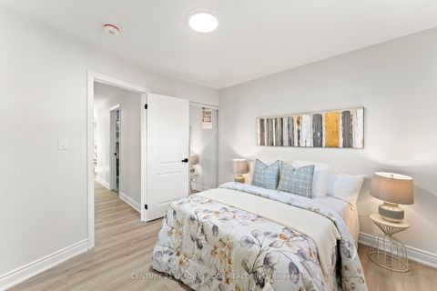 Photo 26 at 1 LOCKHART Gate, Bowmanville, Clarington