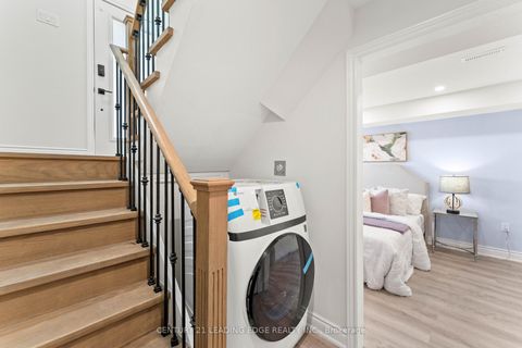 Photo 28 at 1 LOCKHART Gate, Bowmanville, Clarington