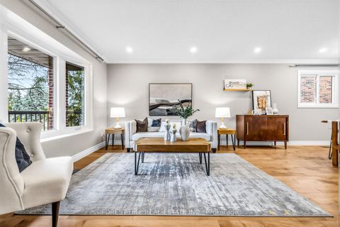 Photo 4 at 49 Seaton Drive, Aurora Highlands, Aurora