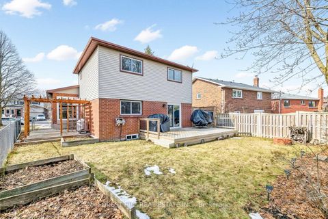 Photo 35 at 49 Seaton Drive, Aurora Highlands, Aurora