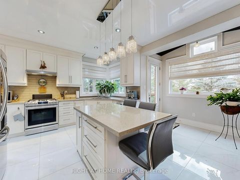 Photo 8 at 963 Northern Prospect Crescent, Wyndham, Newmarket