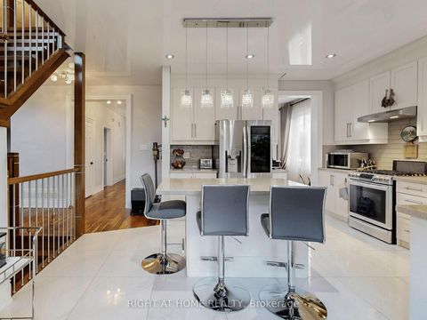 Photo 12 at 963 Northern Prospect Crescent, Wyndham, Newmarket