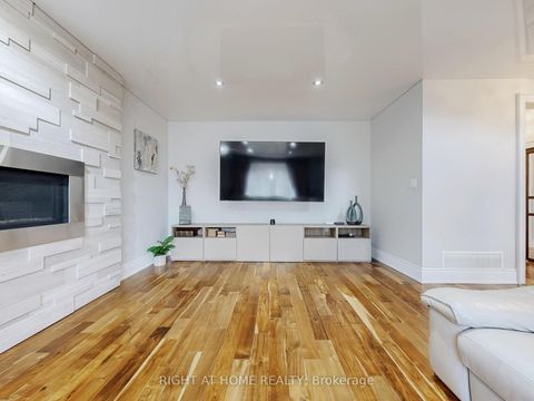 Photo 17 at 963 Northern Prospect Crescent, Wyndham, Newmarket