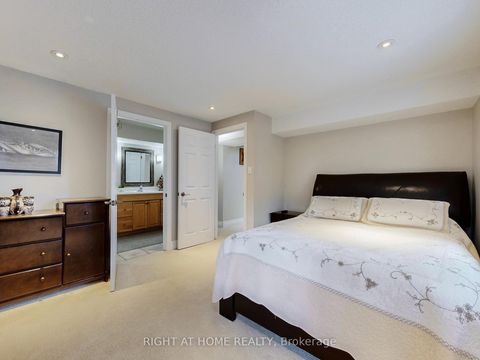 Photo 37 at 963 Northern Prospect Crescent, Wyndham, Newmarket