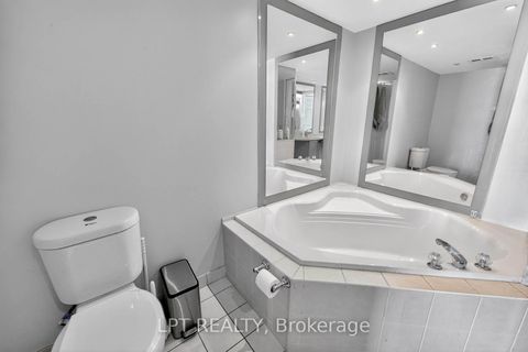 Photo 25 at PH06 - 51 Baffin Court, Langstaff, Richmond Hill