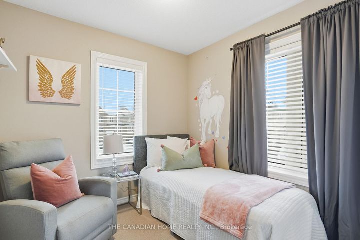 Photo 35 at 33 - 257 Parkside Drive, Waterdown, Hamilton