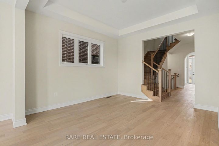 Photo 3 at 1236 QUEENS PLATE Road W, GA Glen Abbey, Oakville