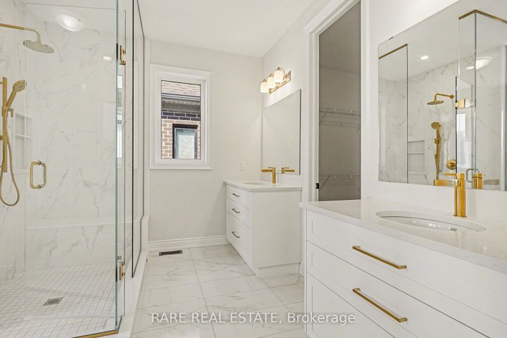 Photo 21 at 1236 QUEENS PLATE Road W, GA Glen Abbey, Oakville