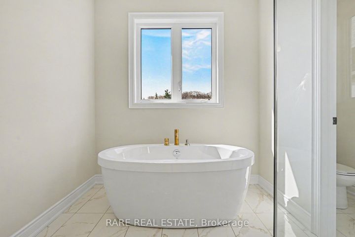 Photo 22 at 1236 QUEENS PLATE Road W, GA Glen Abbey, Oakville