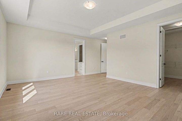 Photo 32 at 1236 QUEENS PLATE Road W, GA Glen Abbey, Oakville