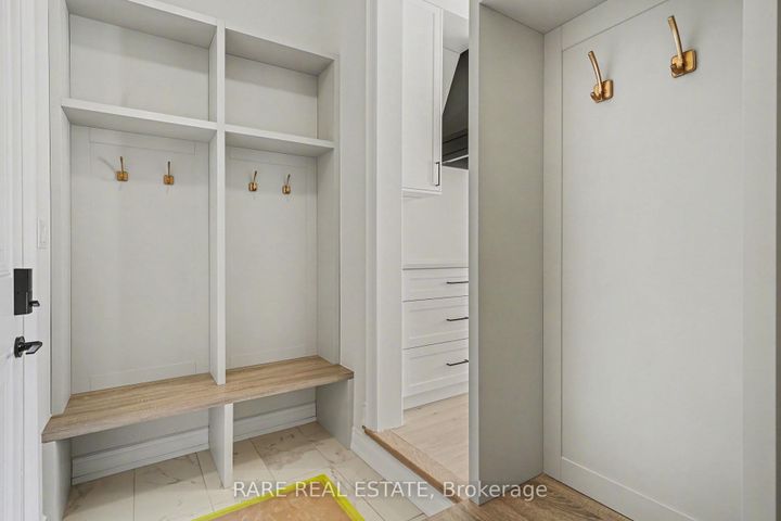 Photo 38 at 1236 QUEENS PLATE Road W, GA Glen Abbey, Oakville