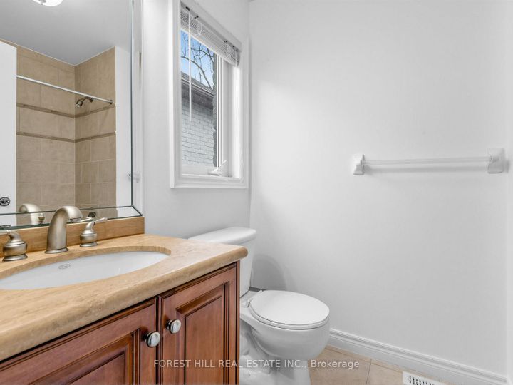 Photo 12 at 342 Byng Avenue, Willowdale East, Toronto