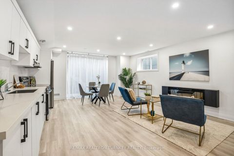 Photo 30 at 271 Main Street N, Uxbridge