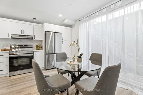 Photo 33 at 271 Main Street N, Uxbridge