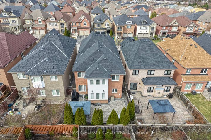 Photo 33 at 33 Ravel Drive, Patterson, Vaughan