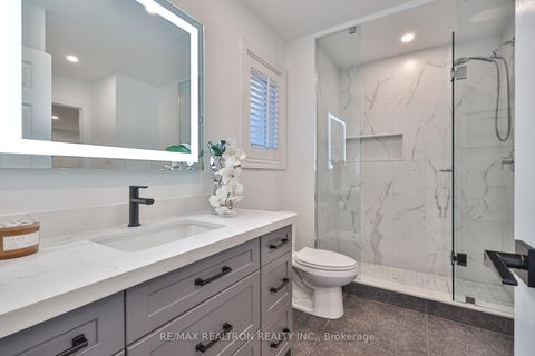 Photo 21 at 33 Ravel Drive, Patterson, Vaughan