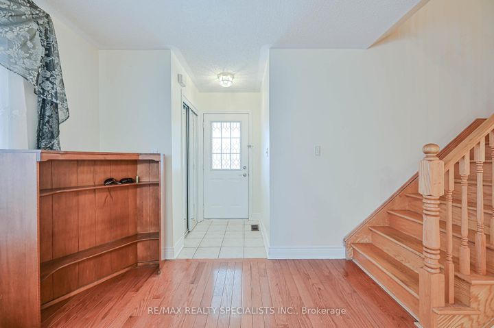 Photo 7 at 15 Eastway Street, Gore Industrial North, Brampton