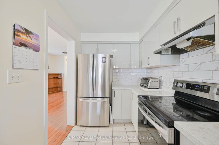 Photo 15 at 15 Eastway Street, Gore Industrial North, Brampton